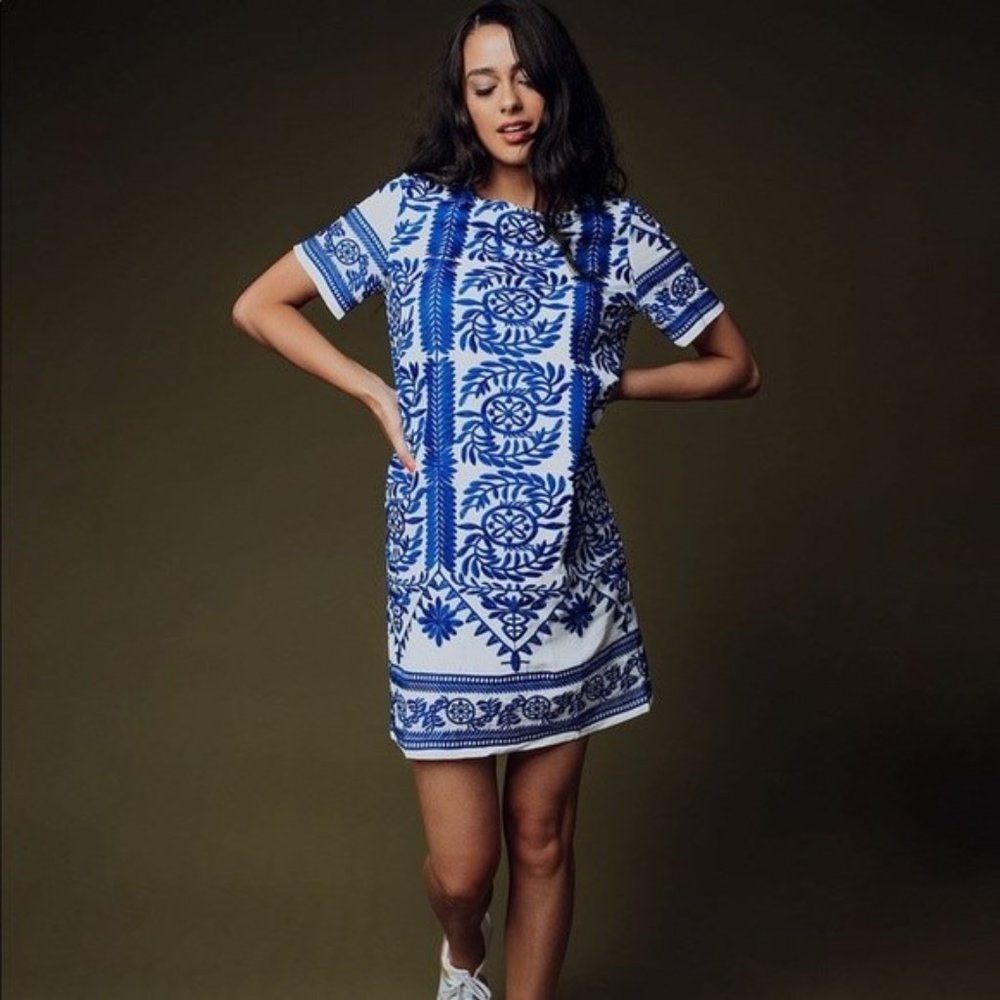 NWT - Lulu's Embroidered Shift Dress, Size Medium